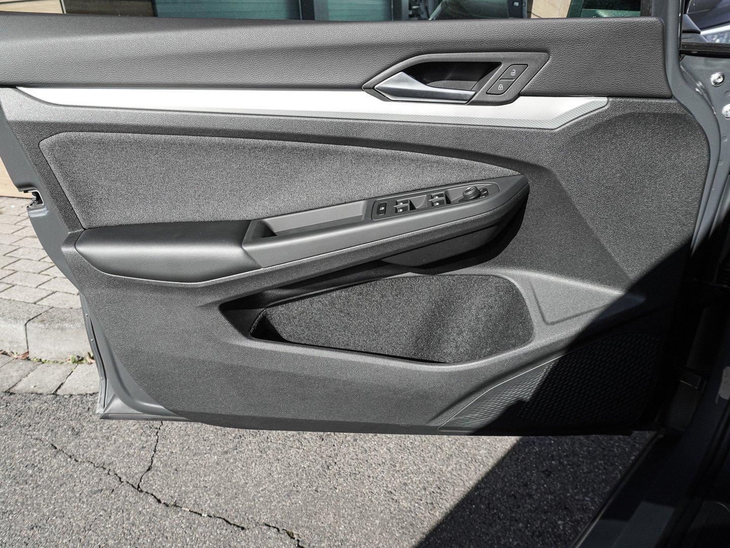 Volkswagen Golf 1.5 eTSI DSG Move HEAD-UP AHK NAVI LED LHZ, миниатюра 18