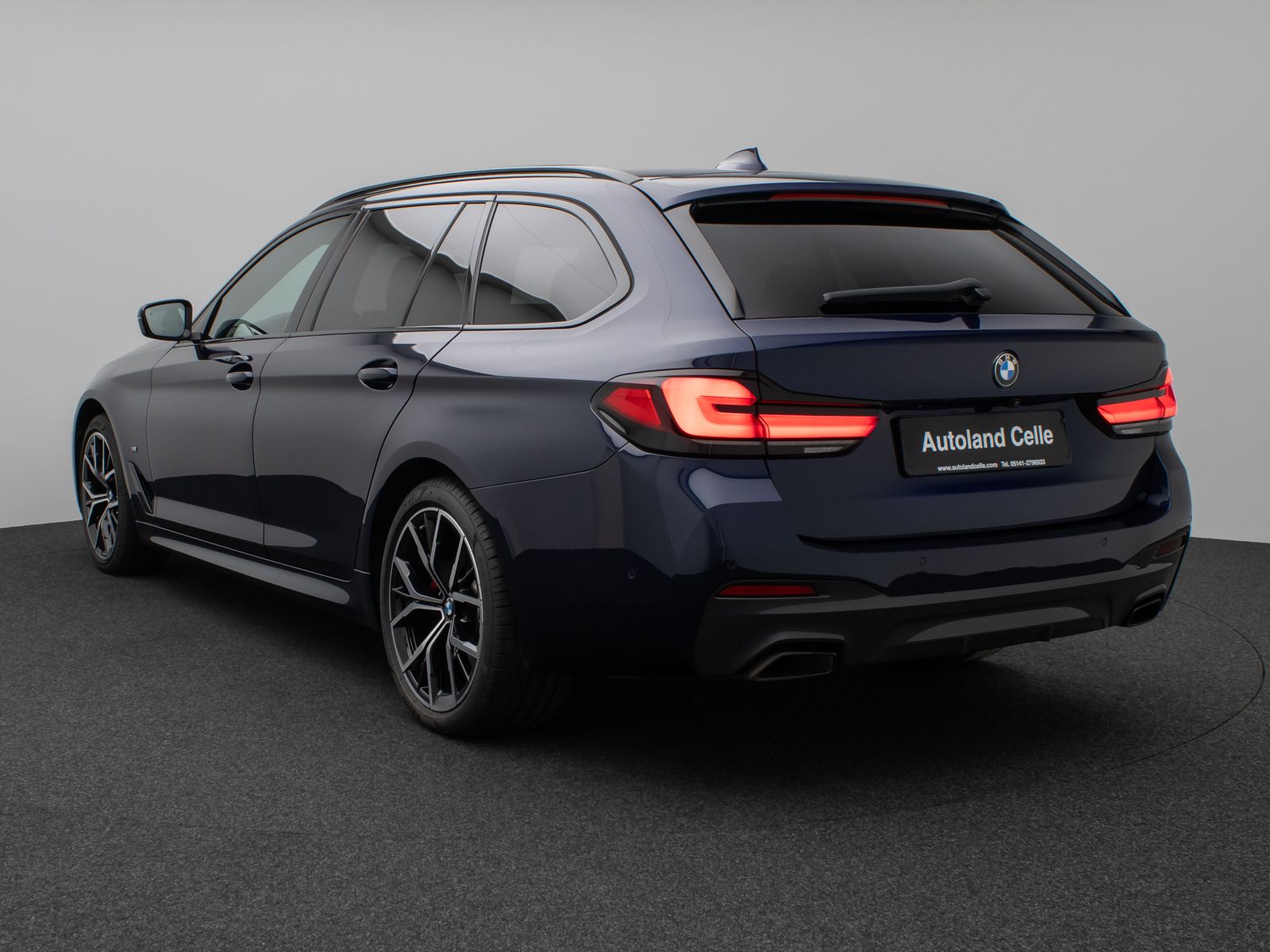 Fahrzeugabbildung BMW 520d M Sport Pro Kamera HUD DAB H/K 4xKlima 19"