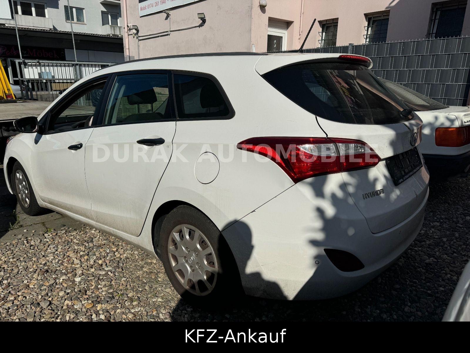 Hyundai i30 2014 — photo 8