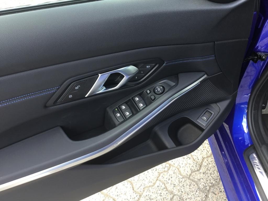 BMW M340i x SR19'' PANO AHK INNO2 PA+ H/K HUD Akusti