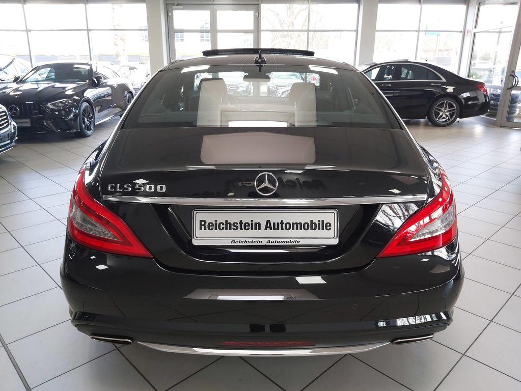 Mercedes-Benz CLS 500 Coupe AMG MEMORY TOTW LEDER AIRM DISTR