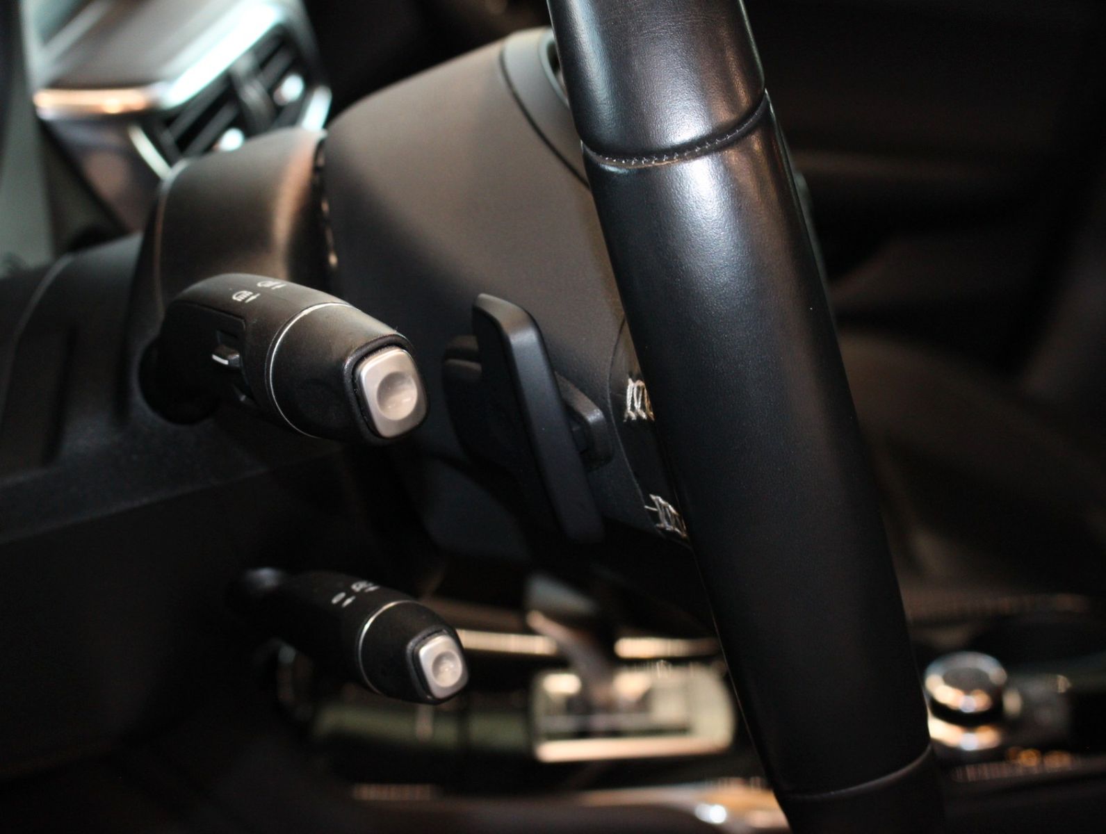 Fahrzeugabbildung Infiniti Q30 1.6 Premium 2. Hand*Navi*Kamera