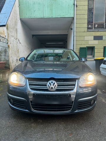 Volkswagen VW Jetta 1.4 TSI R-Line Xenon Navi Tempoma...