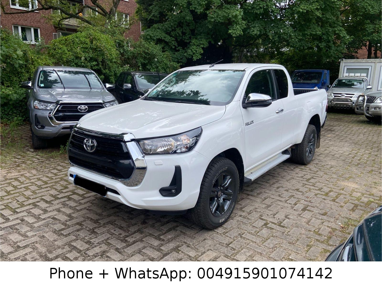 Toyota Hilux 2.4 Diesel  1,5-Cab 4x4 Navi Kamera B25