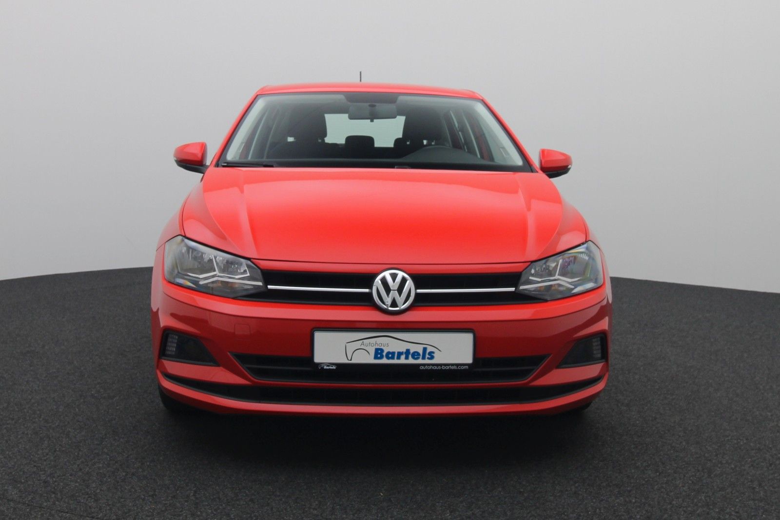 Fahrzeugabbildung Volkswagen Polo VI 1.0 Comfortline