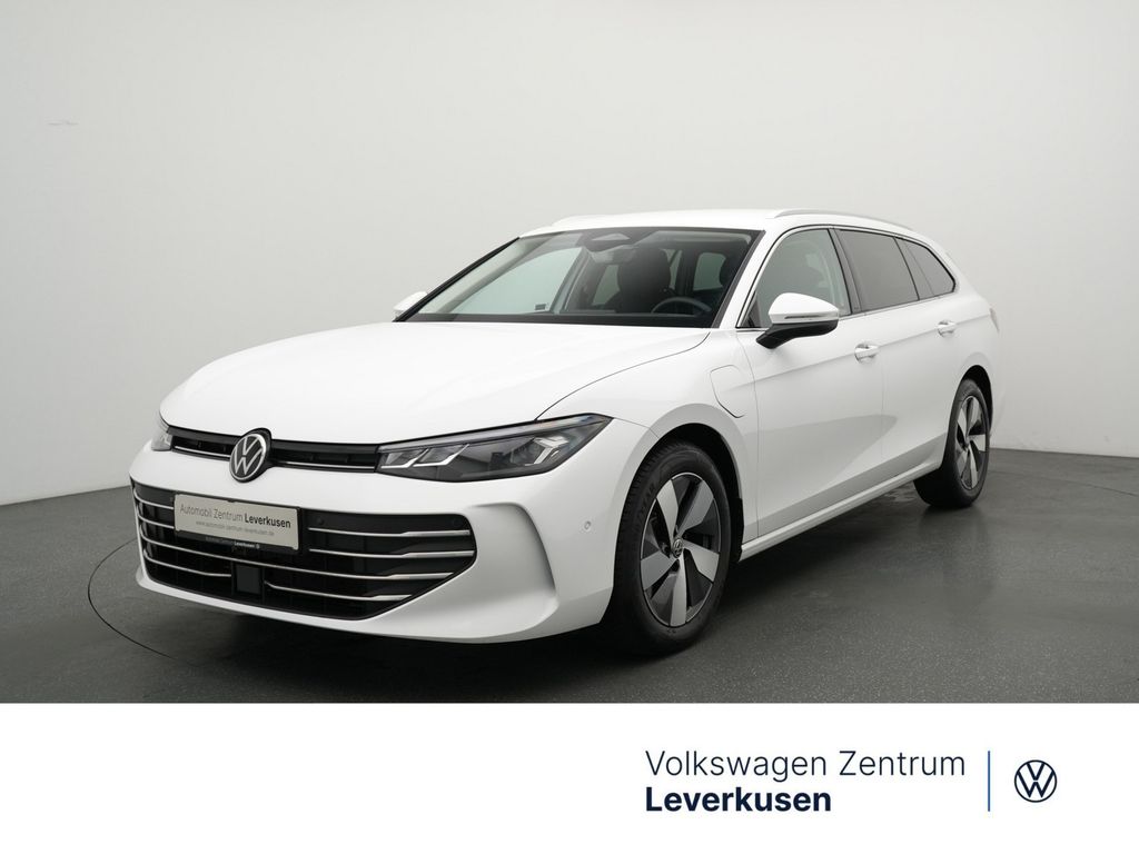 Passat eHybrid Business LEDER AHK NAVI VIRT ACC