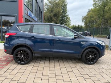 Ford Kuga - 4