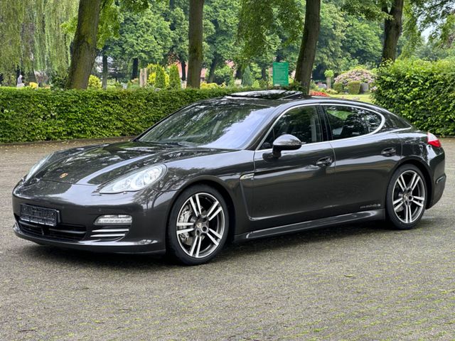 Porsche Panamera 4 S *V8*DISTR*SSD*MEMORY*LUFT*BOSE*