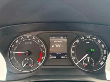 Fahrzeugabbildung SKODA Octavia Combi 2.0 TDI Clever DSG Ergo RFK Temp