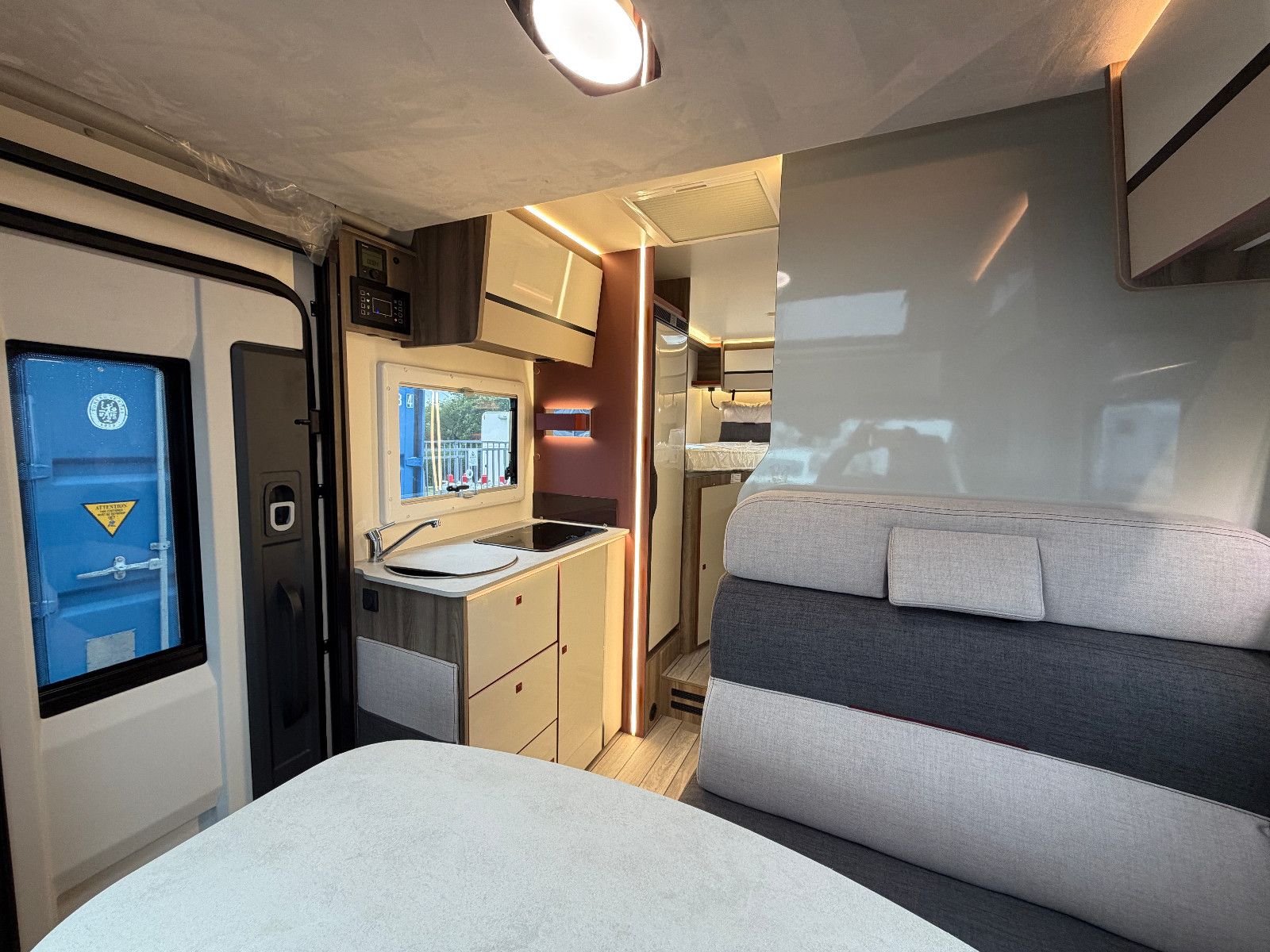 Fahrzeugabbildung Roller Team Kronos Fit 281TL - Modell 2027