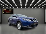 Nissan Qashqai Acenta 1.5 Diesel* 110 PS*AHK*PDC* - Nissan Qashqai Gebrauchtwagen in Frankfurt