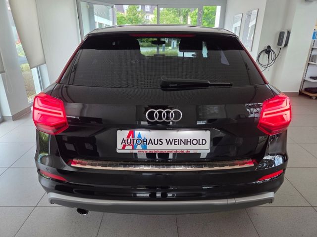 Q2 S-Line 1.0 TFSI S-TRON LED KAM SHZ KLI 8FACH