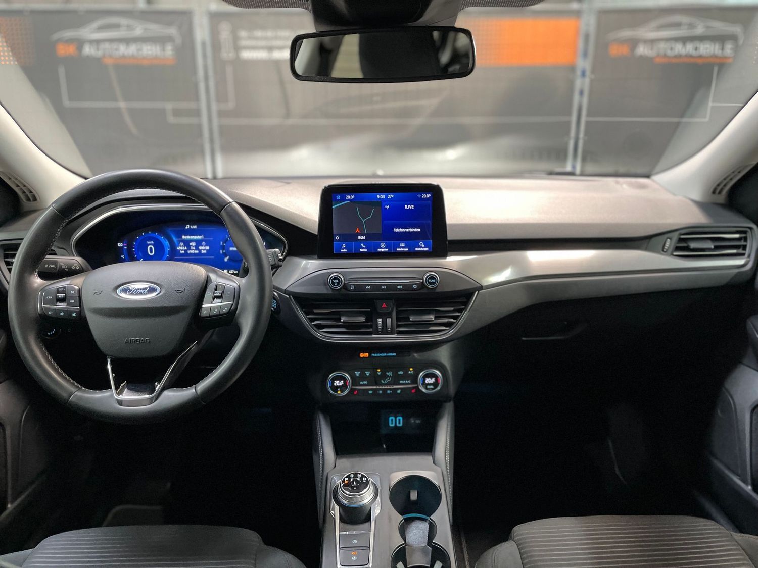 Fahrzeugabbildung Ford Focus Titanium X#Digital Cock#LED#Kamera#Spur