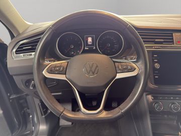 Volkswagen Tiguan - 10