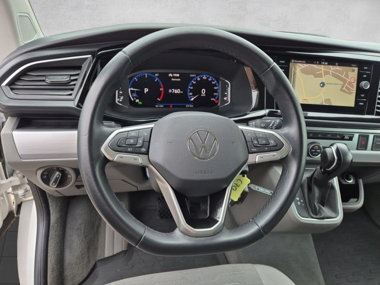 Fahrzeugabbildung Volkswagen T6.1 California Ocean Edition FWD