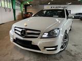 Mercedes-Benz C220 CDI BlueEfficiency AMG - Mercedes-Benz C 220: Cdi AMG