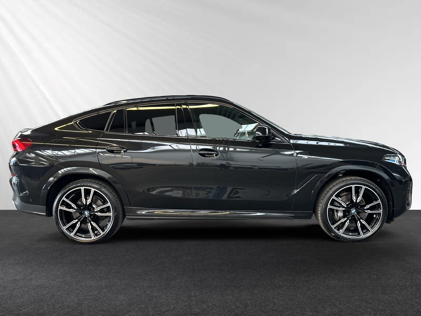 BMW X6 xDrive40d M Sport AHK SkyLounge Standhzg foto 2