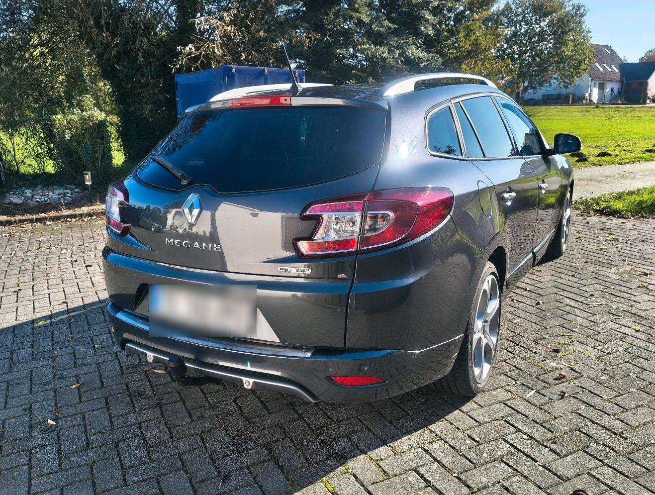 Renault Megane 2013 — interior