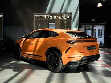 صورة 3 لـ 2018 Lamborghini URUS