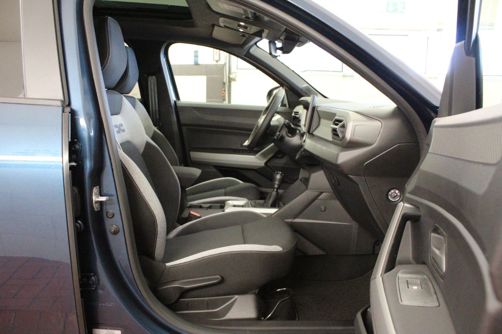 Fahrzeugabbildung Dacia Bigster TCe 140 Journey *Winter-Plus-Paket*