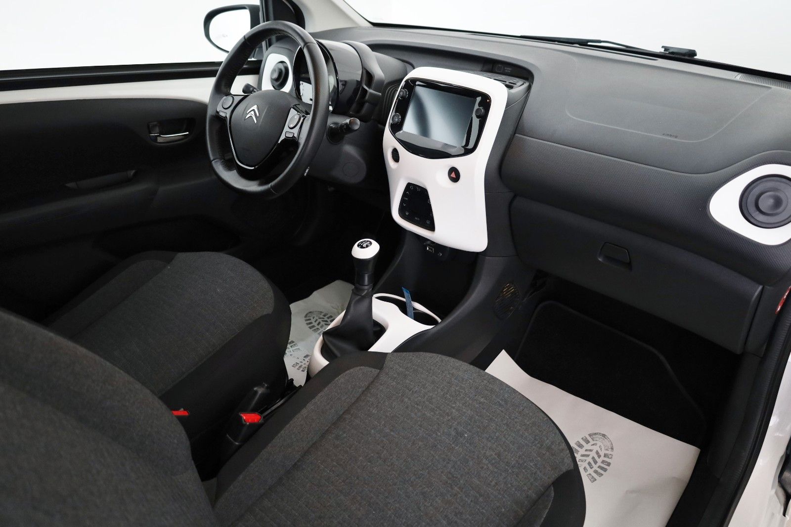Fahrzeugabbildung Citroën C1 Shine Edition Elektro-Paket,SH,Kamera,SR+WR