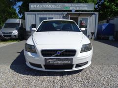 Fahrzeugabbildung Volvo S40 T5 Momentum *BLICKFANG* *TUNING*