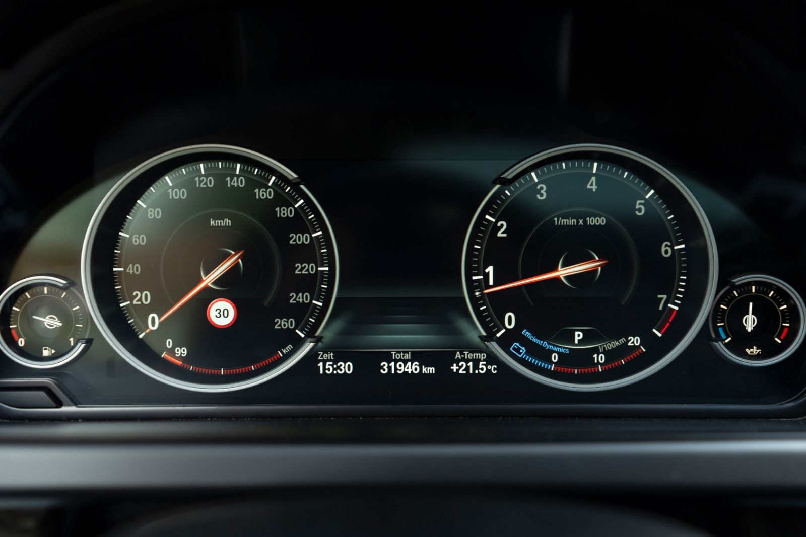 Fahrzeugabbildung BMW 650ix GC M-SPORT MASSAGE HUD H&K KAM CARPLAY