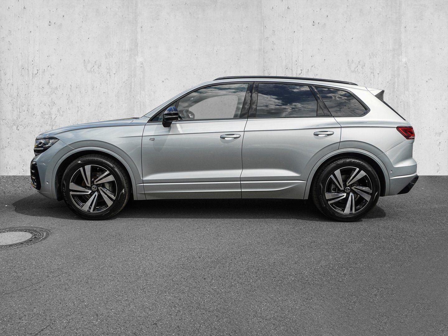 Volkswagen Touareg 3.0 TDI 4Motion R-Line PANO LUFTFED AHK foto 5