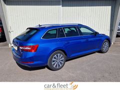 Fahrzeugabbildung Skoda Superb Combi Ambition iV Navi LED ACC Virtual