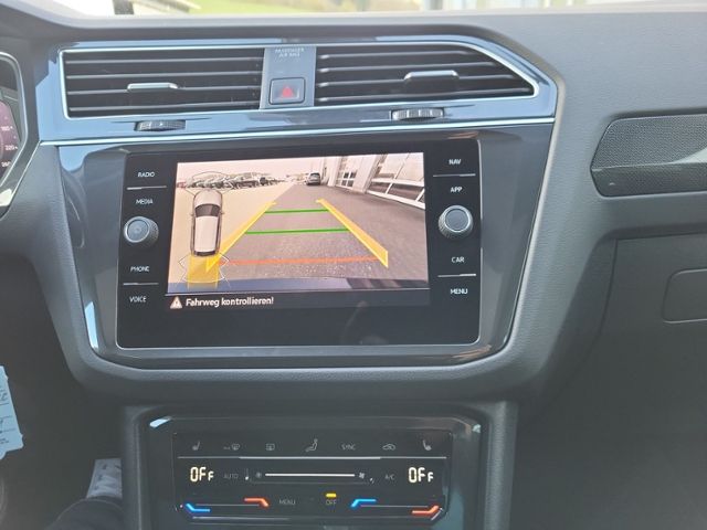 Tiguan 2.0 TDI DSG ELEGANCE PANO+IQ.LIGHT+KAMERA