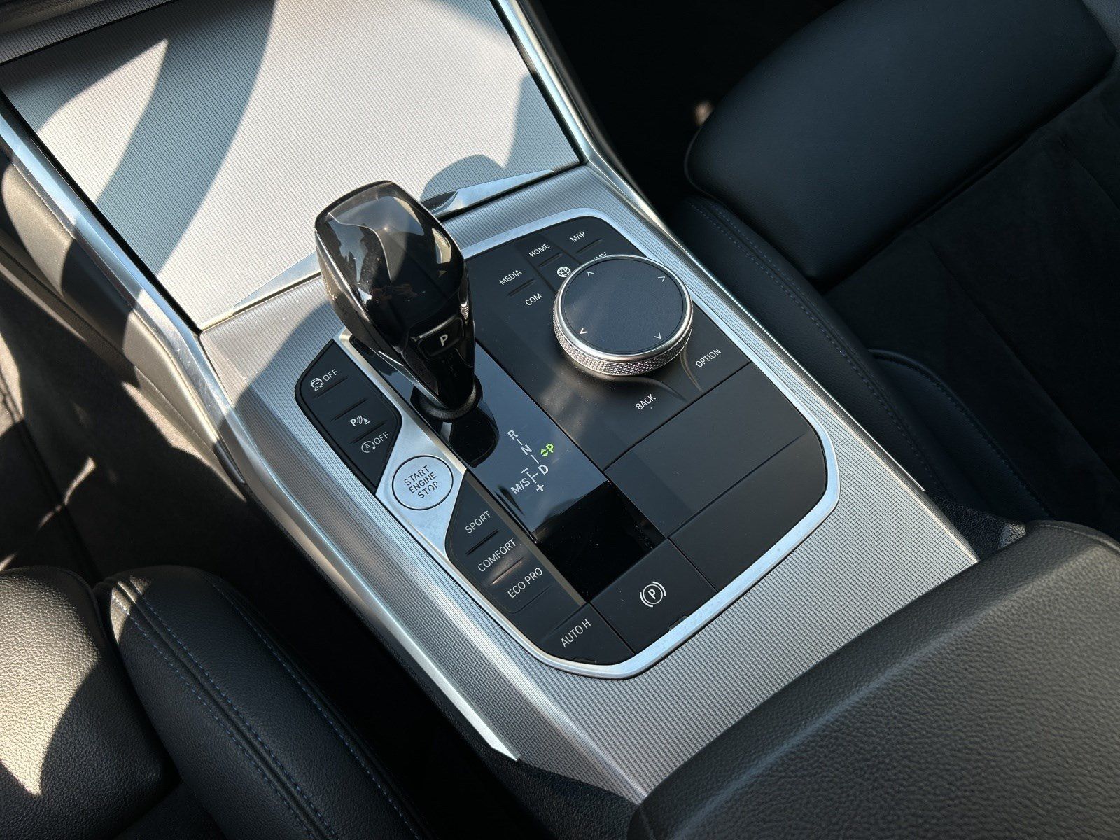 BMW 330 - Bild 11