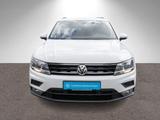 Volkswagen Tiguan Sound 2.0 TDI 4M DSG Navi PDC SHZ AHK - Volkswagen Tiguan: TDI Dsg