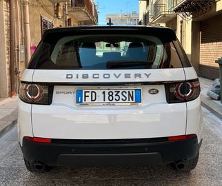 Land-Rover Discovery Sport - 6