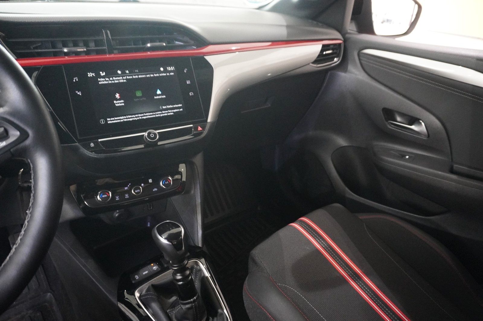 Fahrzeugabbildung Opel Corsa F 1.2T GS LINE NAVI/LED/KAMERA/VIRT./DAB+