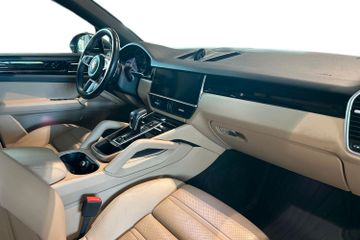 Porsche Cayenne - 11