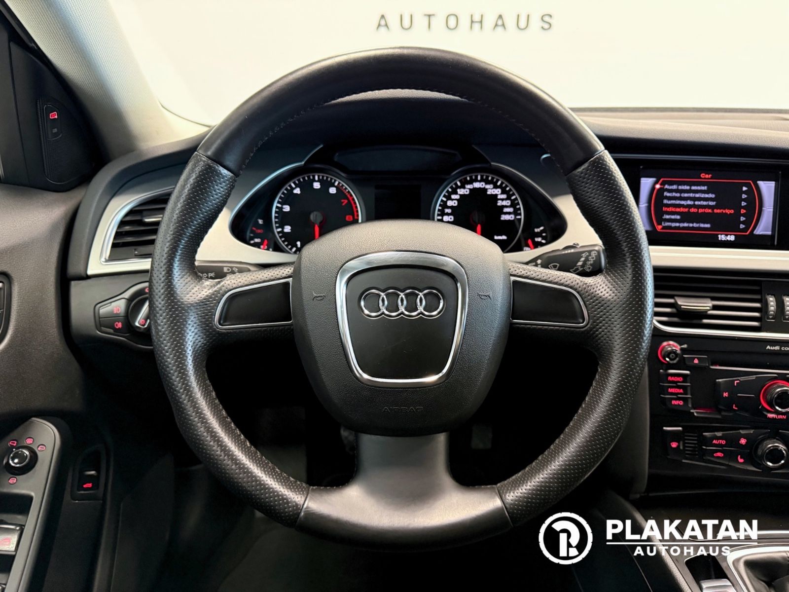 Fahrzeugabbildung Audi A4 Avant Ambition EXPORT