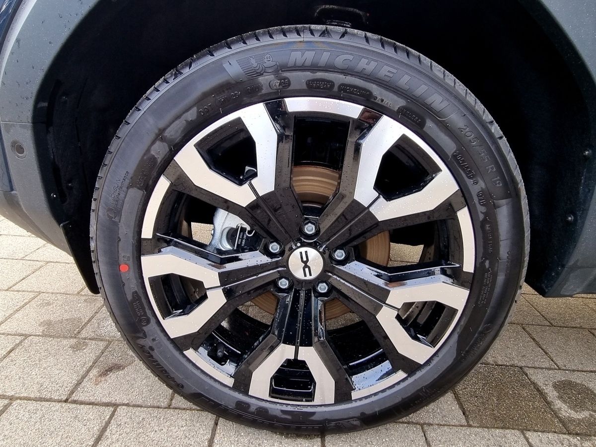 Fahrzeugabbildung Dacia Bigster Journey HYBRID 155