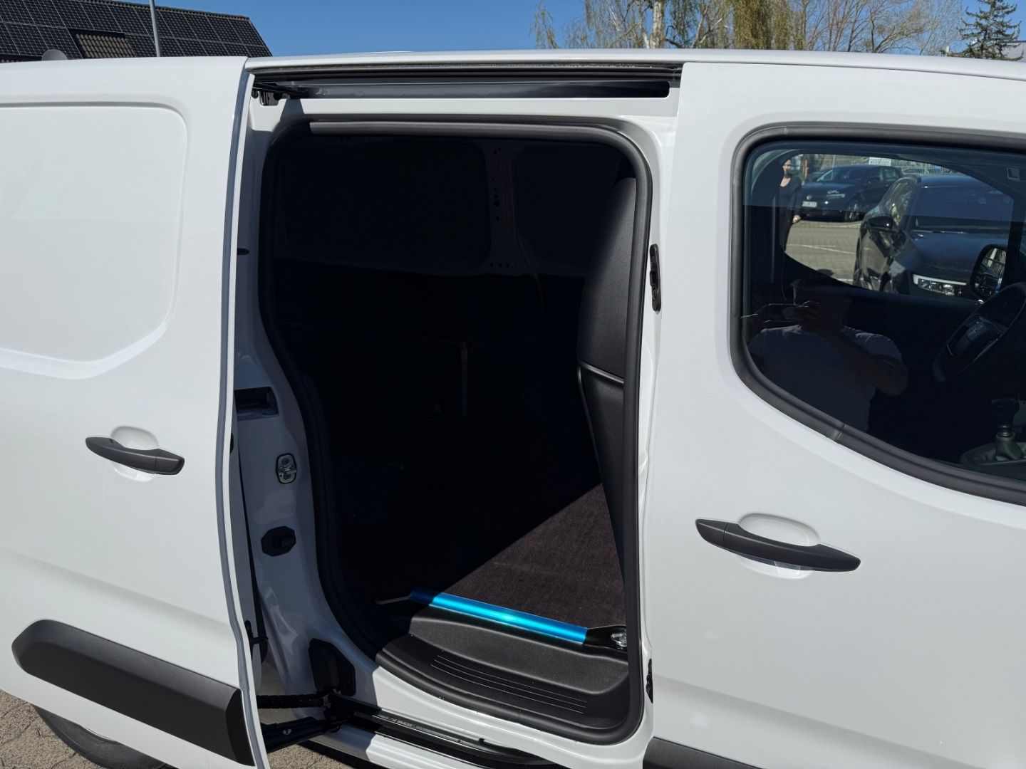 Fahrzeugabbildung Opel Combo Cargo Diesel 1,5 erhöhte Nutzlast XL