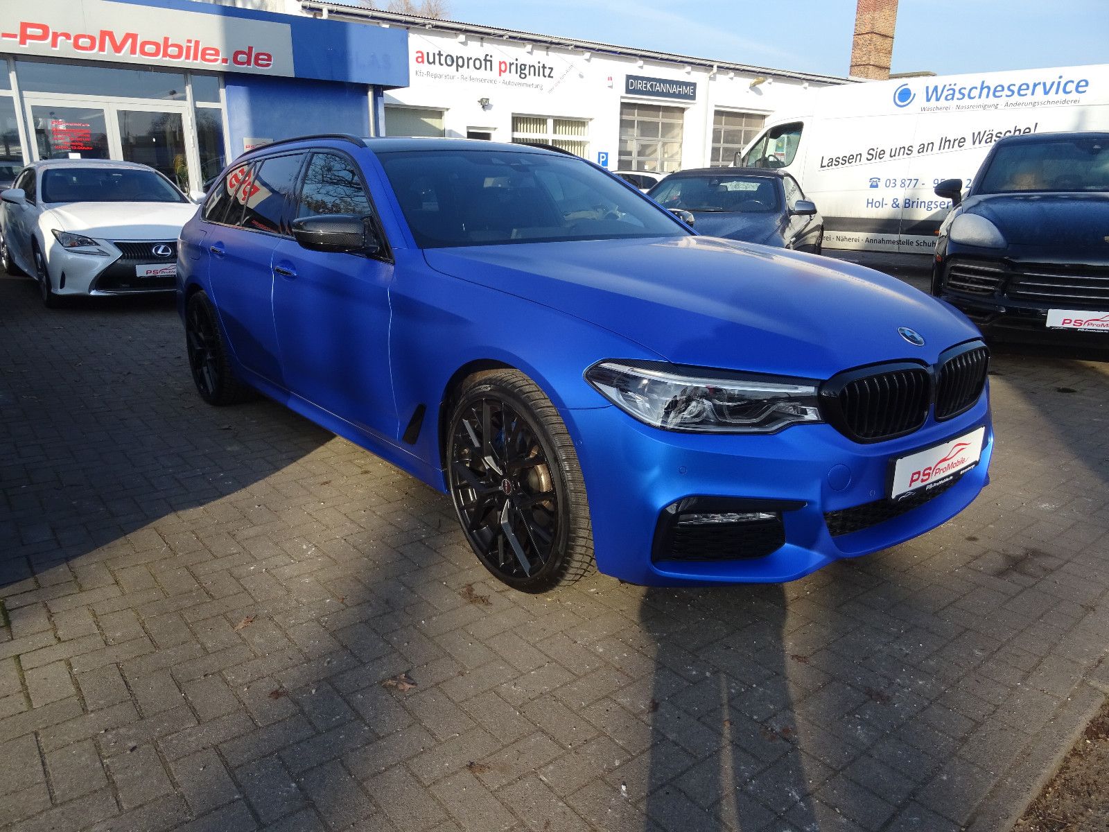 BMW 525d Touring M Sport-HeadUp-LED-Alu20''-AHK foto 3