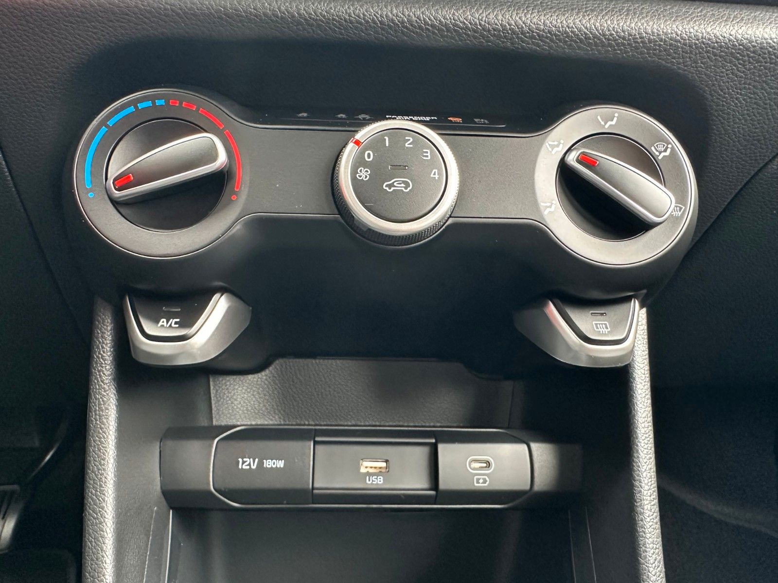 Fahrzeugabbildung Kia Picanto PE2 1.0 MT VISION