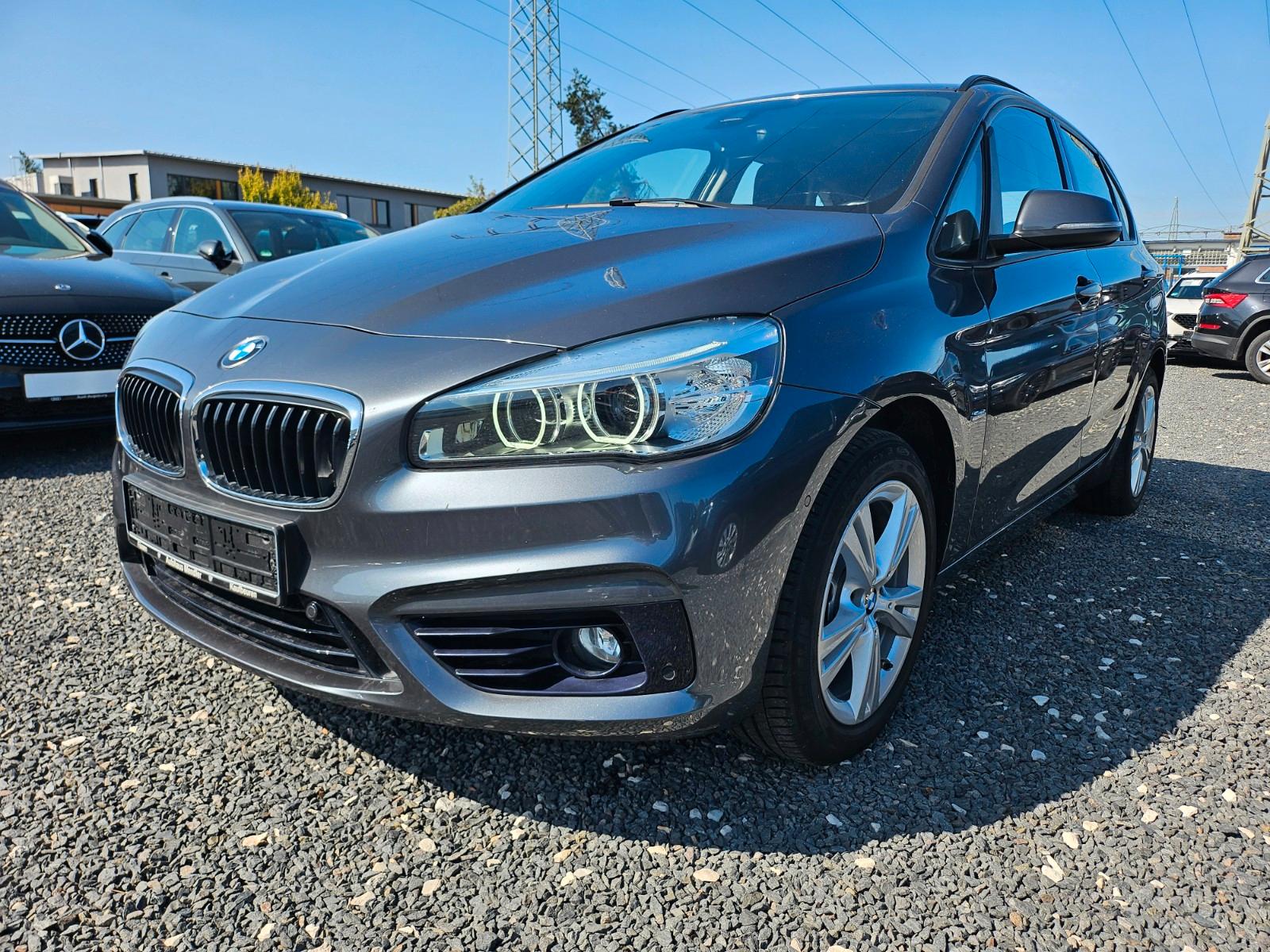 BMW 218i Active Tourer Sport Line