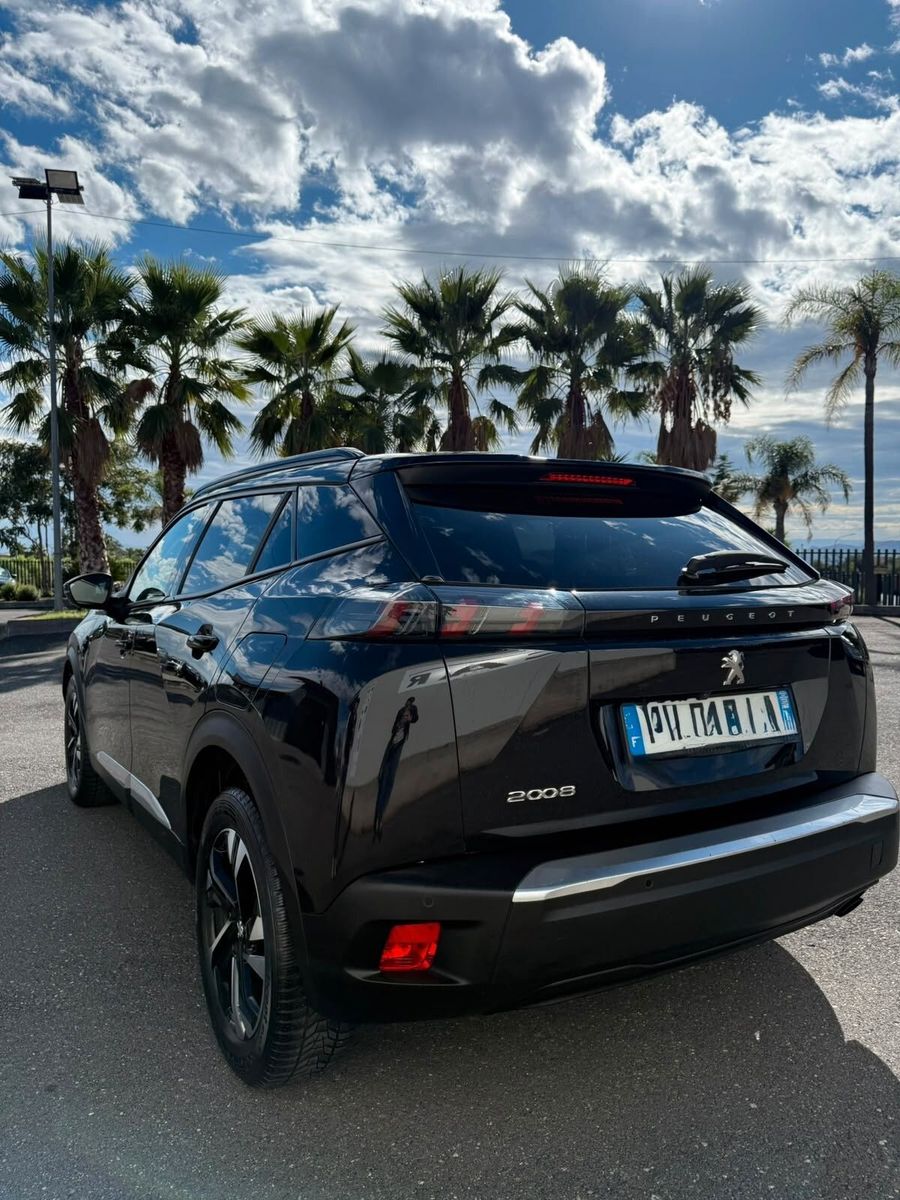 Peugeot 2008 BlueHDi 110 S&S Allure Pack imagem 3