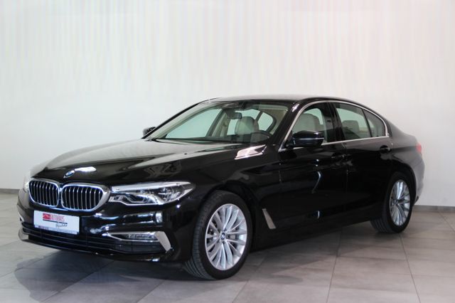 BMW 530 i xDrive Luxury Line/LED/Navi/Leder/1.Hand