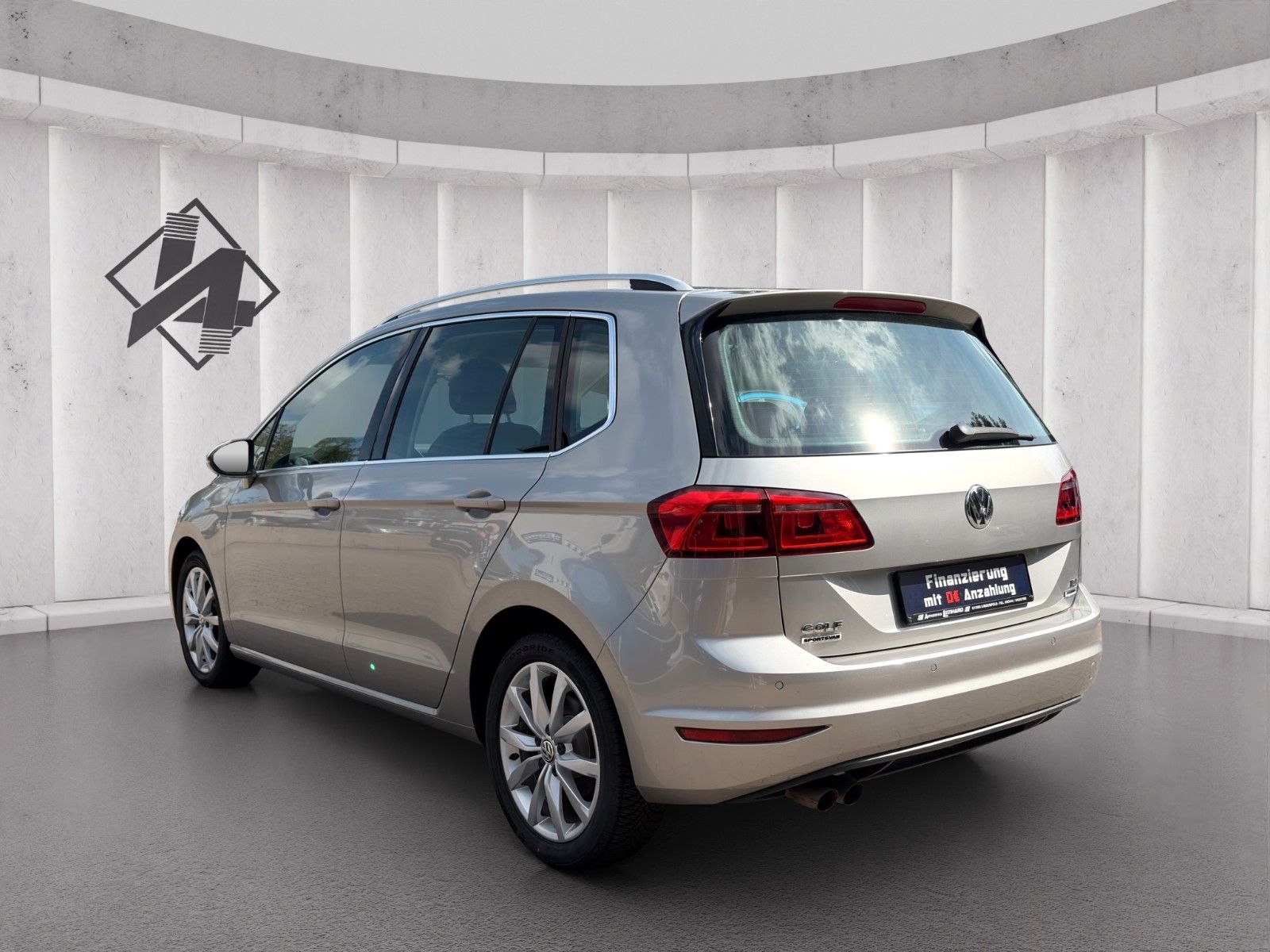 Fahrzeugabbildung Volkswagen Golf Sportsvan Highline*DSG*AHK*Xenon*Alcantara*