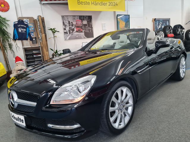 Mercedes-Benz SLK 200 BlueEFF. Leder,Navi,Airscarf,Temp,Shz,Kl