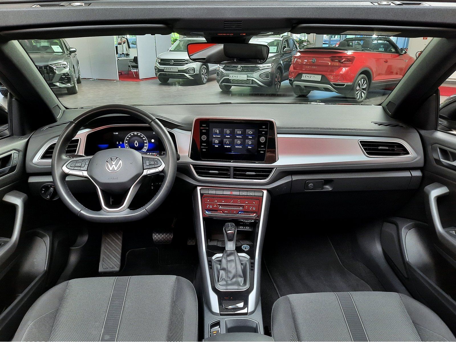 Fahrzeugabbildung Volkswagen T-Roc Cabriolet Style TSI DSG *Navi*Cam*LED*PDC*