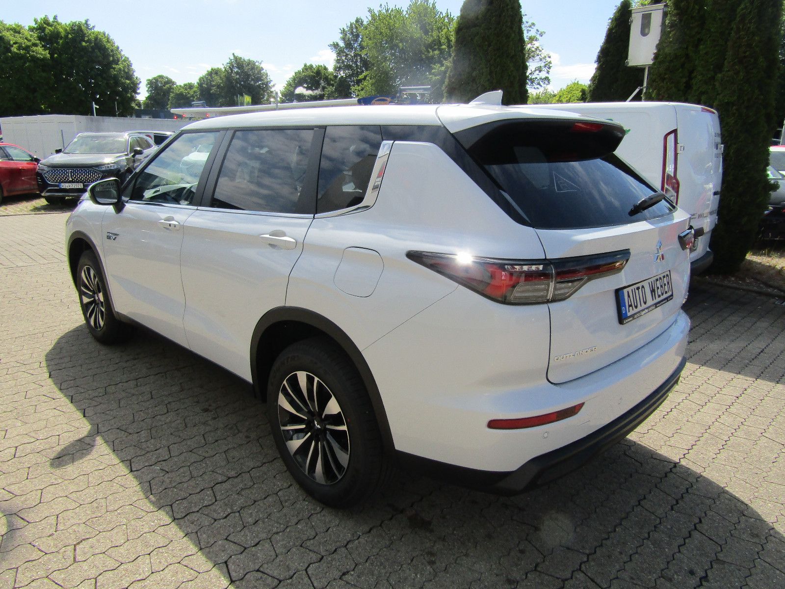 Mitsubishi Outlander - Bild 3