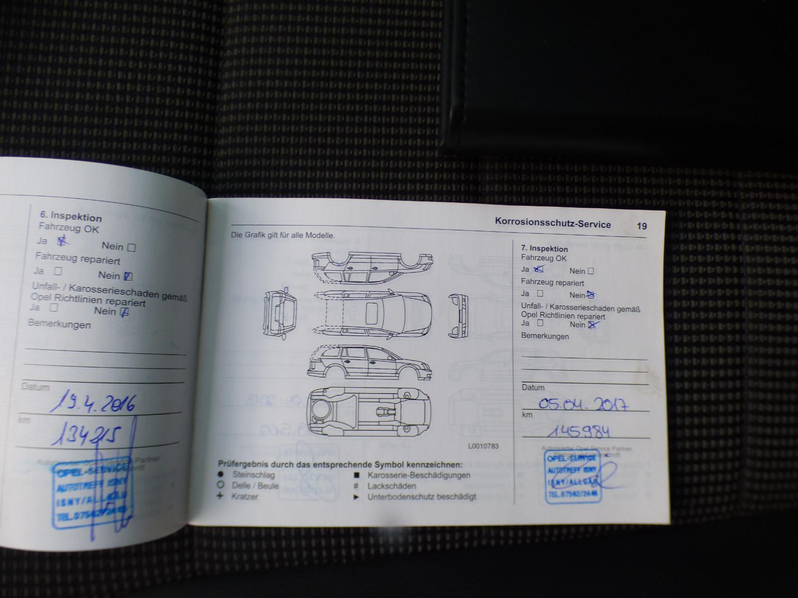Opel Insignia 2012 — photo 30