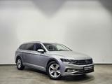 Volkswagen Passat 4Motion Sport Led Navi Leder AHK Kamera - Volkswagen Passat: Sport