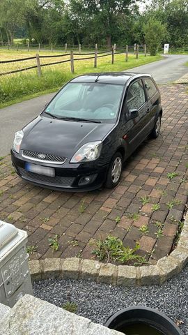 Ford Fiesta mk5 1,6L